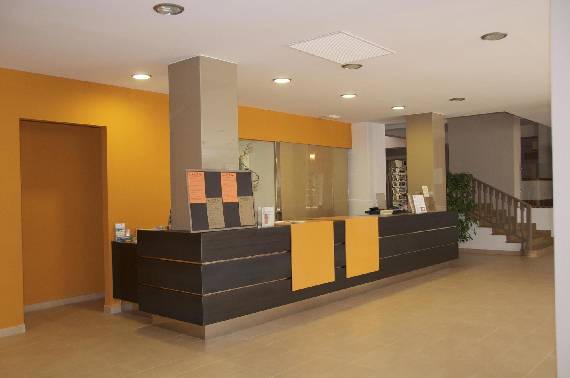 Hotel Encant 埃尔阿雷纳尔 外观 照片